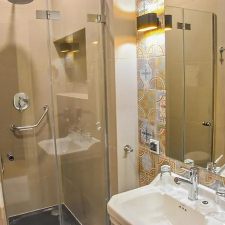 Nihil Novi Hotell Radom